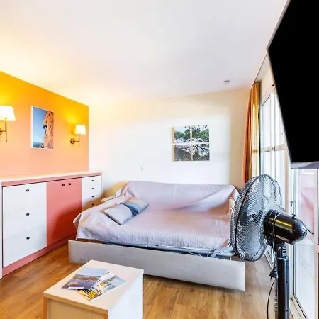 Village Cap Esterel - L'esquinade-56 By Interhome Apartment