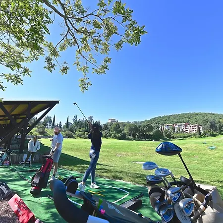 Apartment Village Cap Esterel - L'esquinade-56 By Interhome Saint-Raphaël